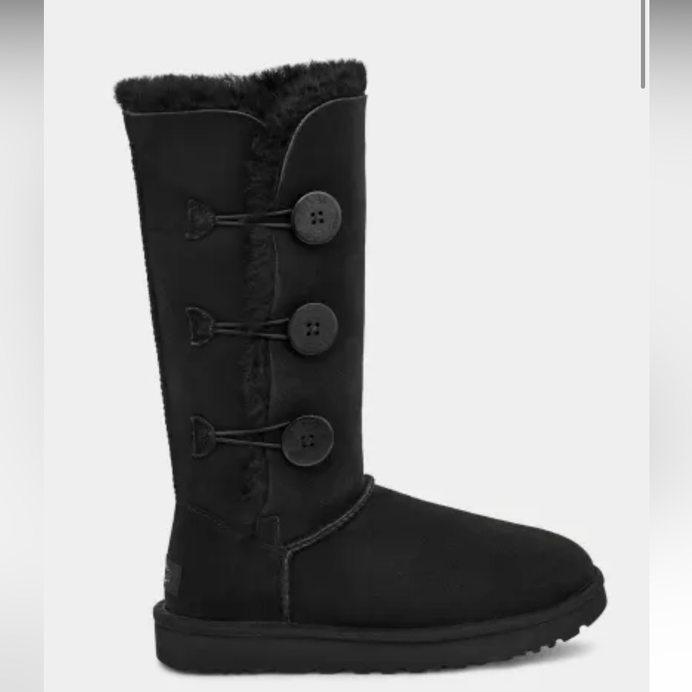 Three Button Bailey Uggs - image 1